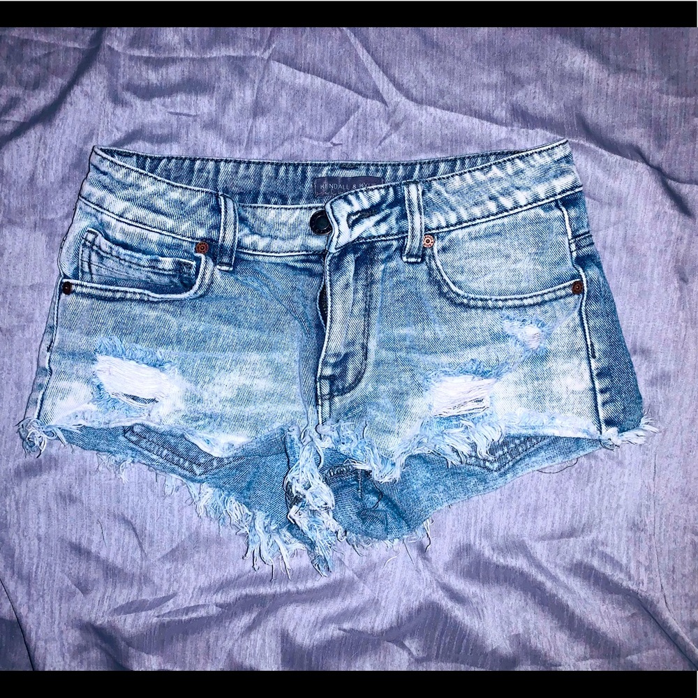 Kendall&Kylie jean shorts